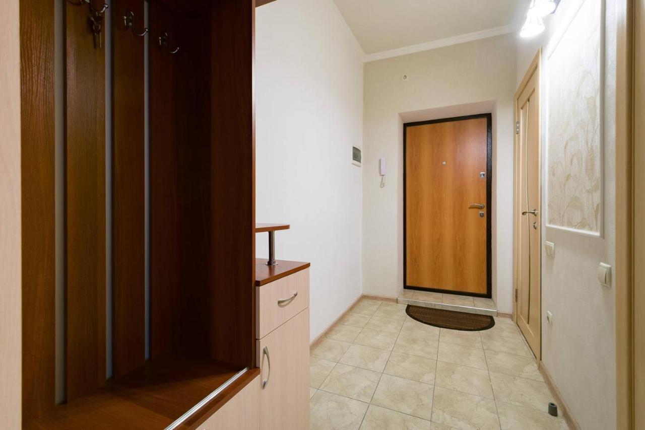 Nadezhda Apartment On Nauryzbay Batyra 37/1 Almaty Eksteriør bilde