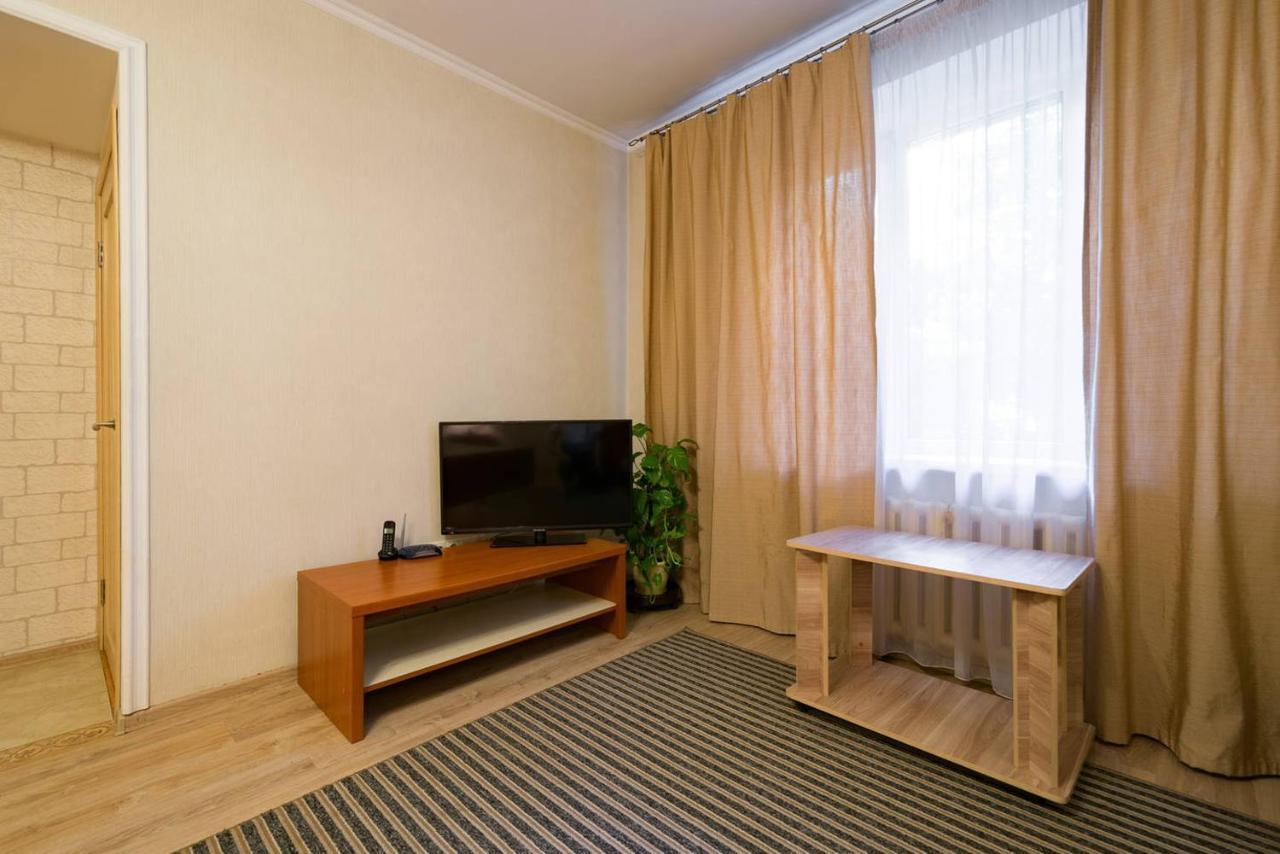 Nadezhda Apartment On Nauryzbay Batyra 37/1 Almaty Eksteriør bilde